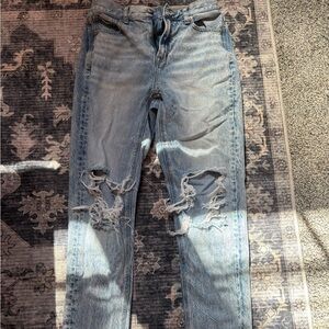 American Eagle Outfitters Light Blue Distressed Boyfriend Jeans
